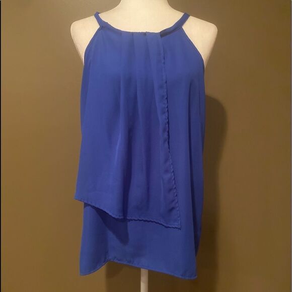 Stella Luce Spaghetti Strap Shirt - Picture 2 of 11